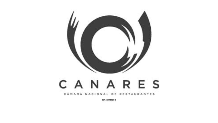 El presidente de la Cámara Nacional de Restaurantes (Canares), Iván Puerta, indicó que la caída en los ingresos del sector se calcula en un 50% durante el presente año