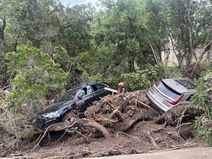 No nos detendremos: continúan las búsquedas tras devastadora inundación en Texas