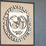 FMI recorta previsión de crecimiento de la economía global por guerra con Irán y advierte que el impacto podría ser mayor