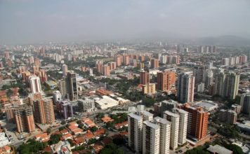 Aumenta demanda de combustible en Barquisimeto por fallas en municipios vecinos