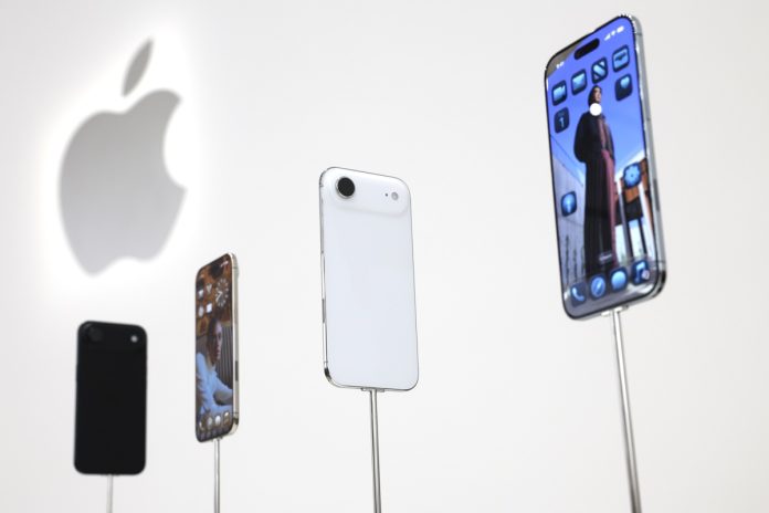 Apple event in California to present new products