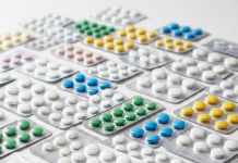 Producción nacional garantiza el 74% del suministro farmacéutico en Venezuela con los precios más bajos de la región