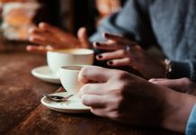 Coffee Chat: la experiencia de los 35+ se convierte en el motor de la IA