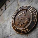 Trump relaja sanciones para facilitar la reapertura de la embajada de Venezuela en EEUU