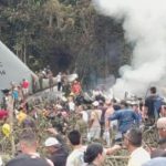 Confirman al menos ocho muertos y 83 heridos en accidente de avión militar en Colombia