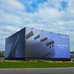 Samsung Electronics anuncia su estrategia de convertir todas sus operaciones en fábricas impulsadas por IA para 2030