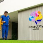 Estimulación cognitiva y motora pueden igualar la eficacia de medicamentos contra el Alzheimer, según expertos