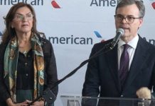 Barrett: Reanudación de vuelos comerciales demuestra la reconstrucción de los lazos económicos