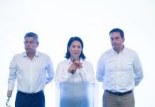 Keiko Fujimori encabeza los sondeos a boca de urna de la elección presidencial en Perú