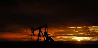 Firmas de EE UU lanzaron plataforma de $500 millones para invertir en petróleo en Venezuela