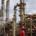 Instan a priorizar la producción petrolera para el mejoramiento de red eléctrica